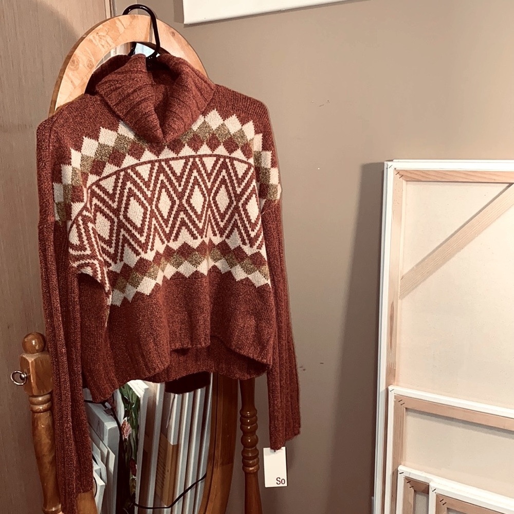SO turtle neck sweater, sz small